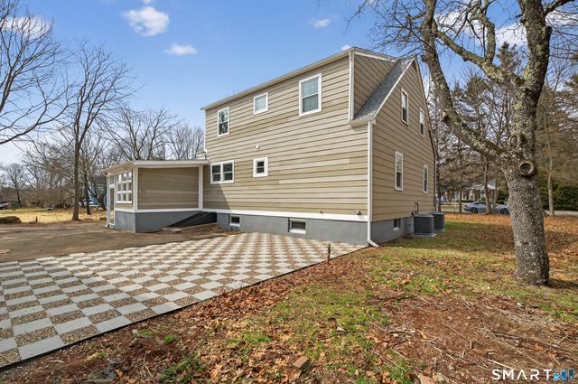 645 Paradise Avenue, Hamden, CT 06514