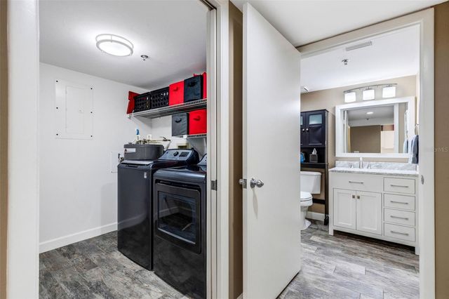 3980 IRONWOOD CIRCLE 404, Bradenton, FL 34209