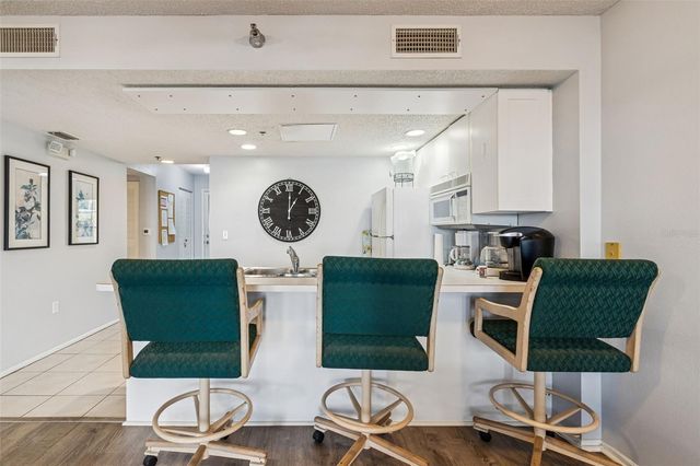 3980 IRONWOOD CIRCLE 404, Bradenton, FL 34209