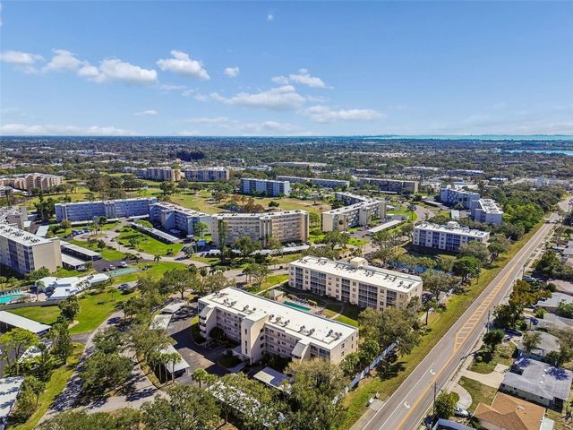 3980 IRONWOOD CIRCLE 404, Bradenton, FL 34209