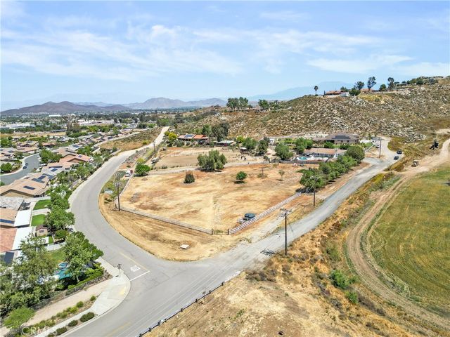 26665 Garbani, Menifee, CA 92584