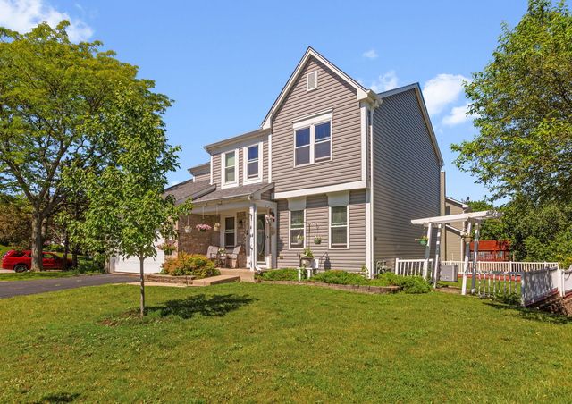 1898 McRae Lane, Mundelein, IL 60060