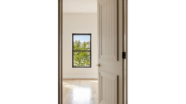 69 CLERMONT Avenue, New York City, NY 11205