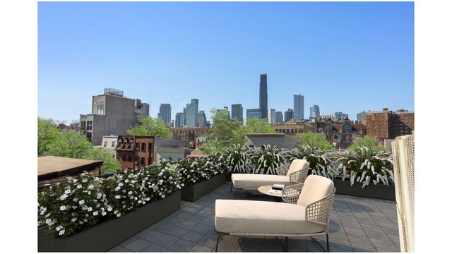 69 CLERMONT Avenue, New York City, NY 11205