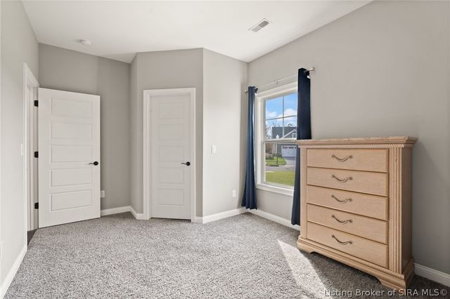 2079 Prestwick Place, Henryville, IN 47126
