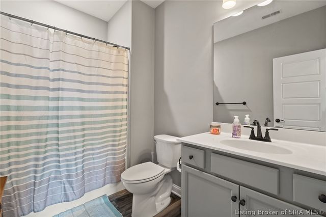 2079 Prestwick Place, Henryville, IN 47126