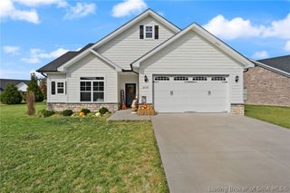2079 Prestwick Place, Henryville, IN 47126