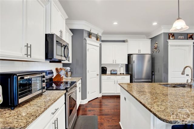 100 Wicklow Drive, Richmond Hill, GA 31324