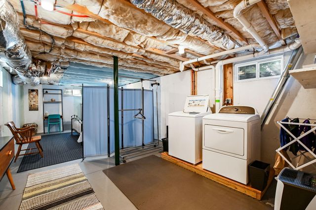 31 Garrison Road, Falmouth, MA 02540