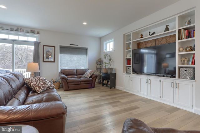 1100 ALDEN WAY, Lebanon, PA 17042