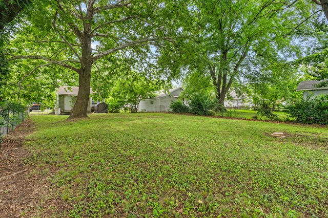 922 S Scenic Avenue, Springfield, MO 65802