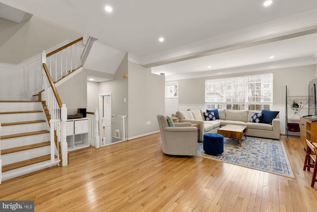 6143 CINNAMON CT, Alexandria, VA 22310