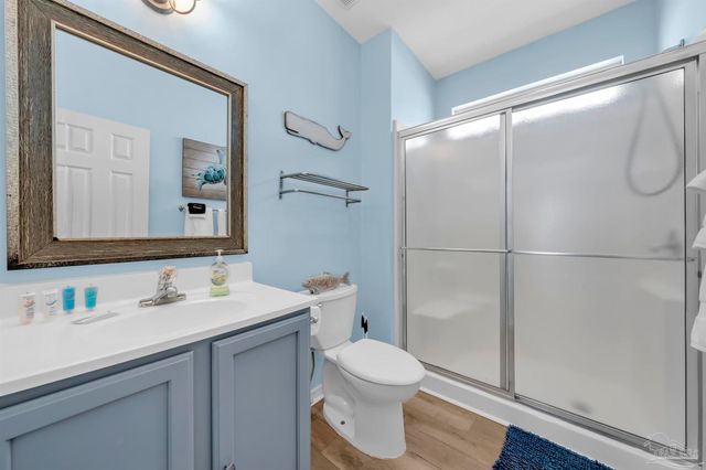 401 W Buchanan Ct, Gulf Shores, AL 36542