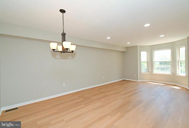 18 NORSHAM WAY, Collegeville, PA 19426