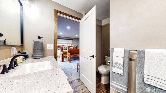 22128 Bulson Road, Mount Vernon, WA 98274