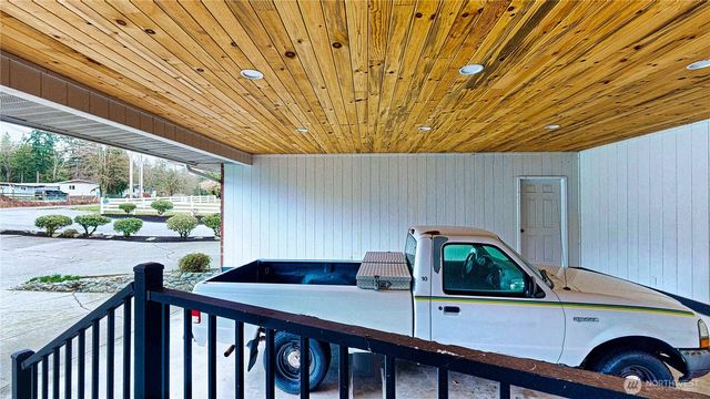 22128 Bulson Road, Mount Vernon, WA 98274