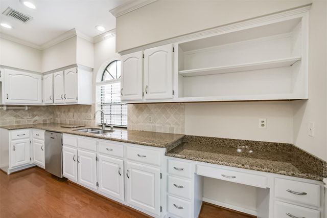 2214 Cherrytree Ridge Lane, Houston, TX 77062