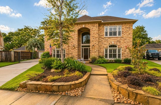 2214 Cherrytree Ridge Lane, Houston, TX 77062