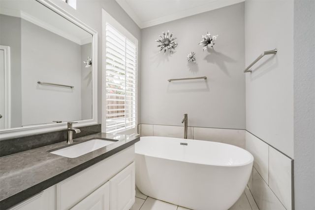 2214 Cherrytree Ridge Lane, Houston, TX 77062