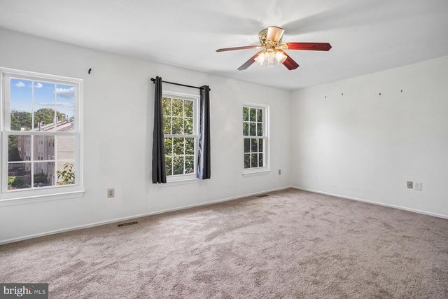 7864 COLONIAL VILLAGE ROW, Annandale, VA 22003