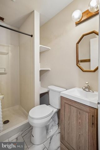 7864 COLONIAL VILLAGE ROW, Annandale, VA 22003