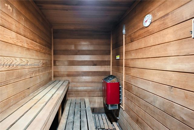 2100 Sans Souci Blvd B1006, North Miami, FL 33181