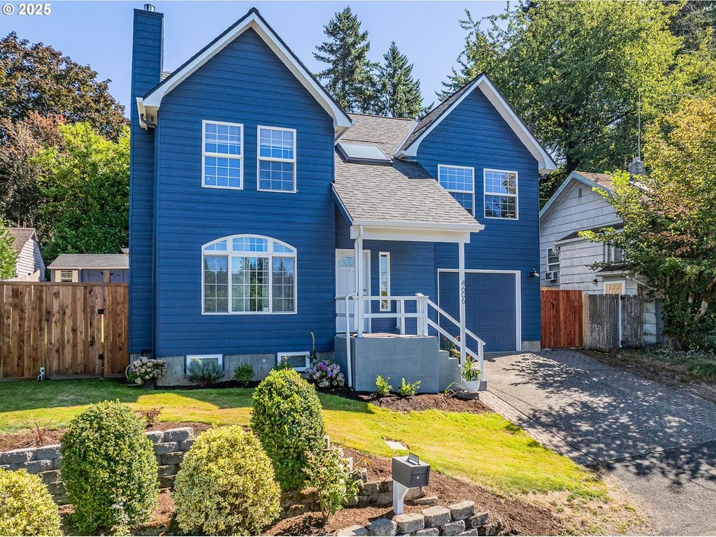 4606 Sw MARTHA St, Portland, OR 97221