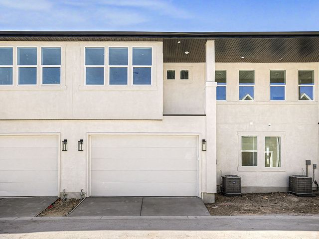 741 S HARRISON DR, Springville, UT 84663