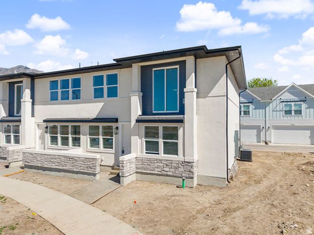 741 S HARRISON DR, Springville, UT 84663