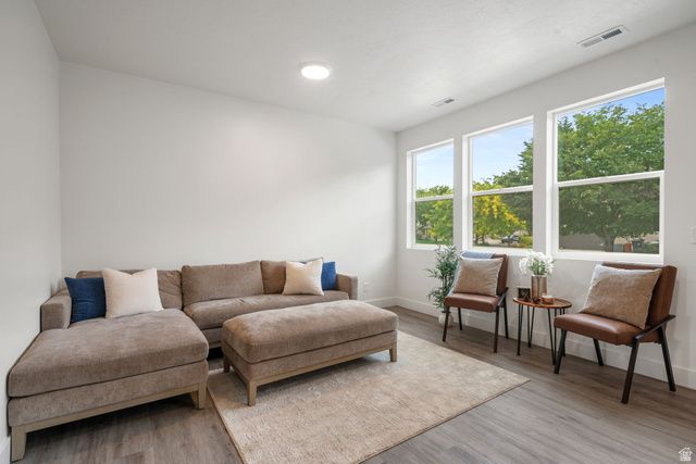 741 S HARRISON DR, Springville, UT 84663