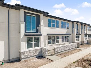 741 S HARRISON DR, Springville, UT 84663