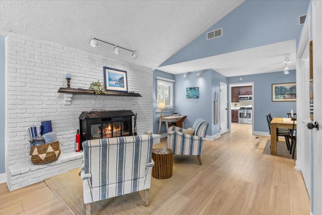 114 113th STREET, Pleasant Prairie, WI 53158