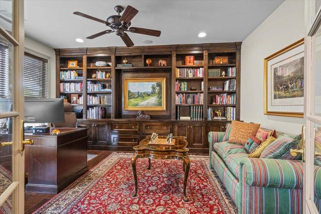 5201 Great Divide DR, Bee Cave, TX 78738