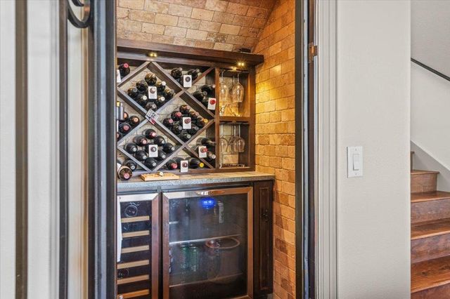 5201 Great Divide DR, Bee Cave, TX 78738