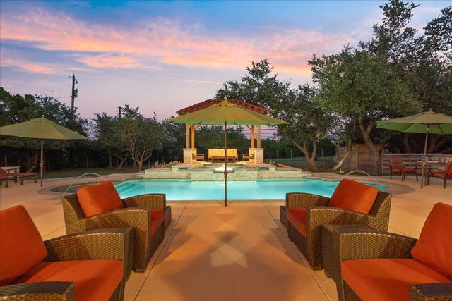 5201 Great Divide DR, Bee Cave, TX 78738