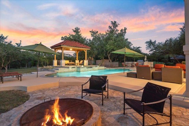5201 Great Divide DR, Bee Cave, TX 78738
