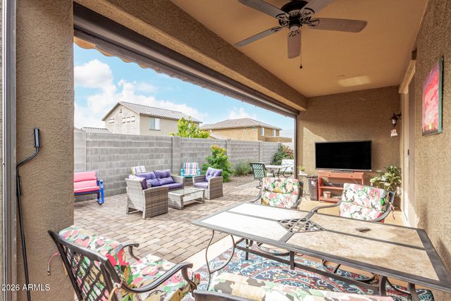 18597 W ROBIN Lane, Surprise, AZ 85387