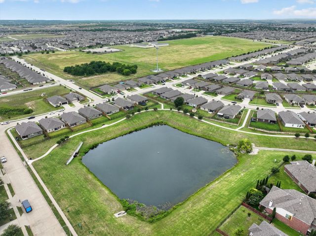4404 Corktree Lane, Fort Worth, TX 76036