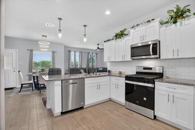 4404 Corktree Lane, Fort Worth, TX 76036