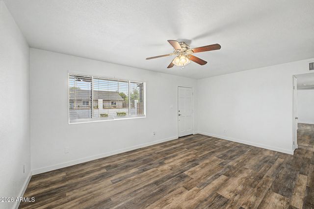 2801 E ANGELA Drive, Phoenix, AZ 85032