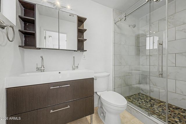 2801 E ANGELA Drive, Phoenix, AZ 85032