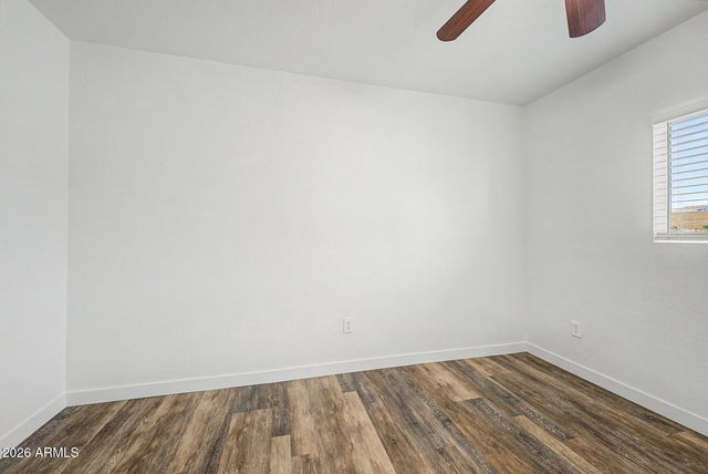 2801 E ANGELA Drive, Phoenix, AZ 85032