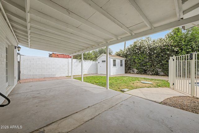 2801 E ANGELA Drive, Phoenix, AZ 85032