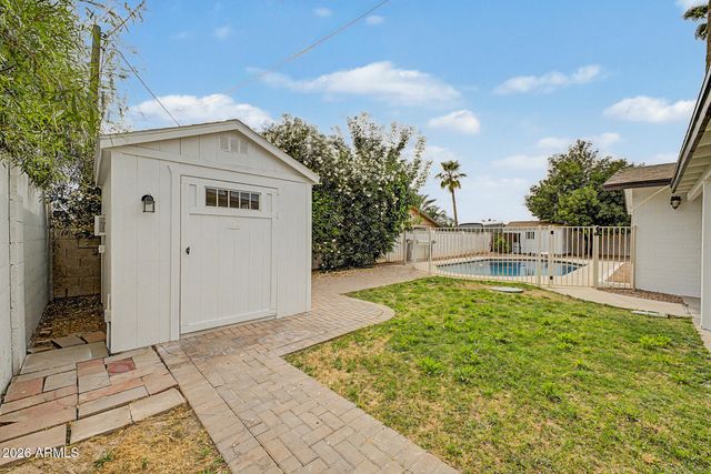 2801 E ANGELA Drive, Phoenix, AZ 85032