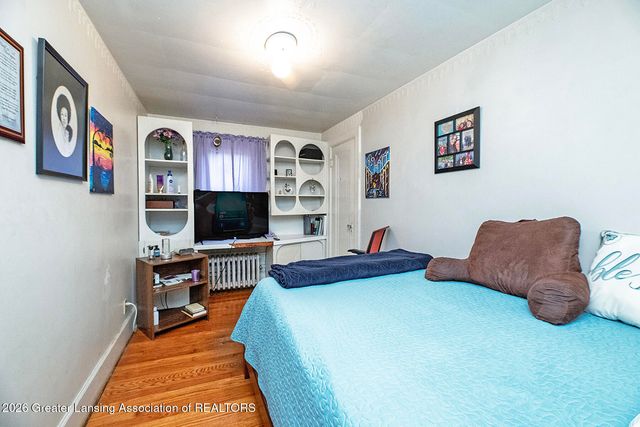 524 Everett Drive, Lansing, MI 48915