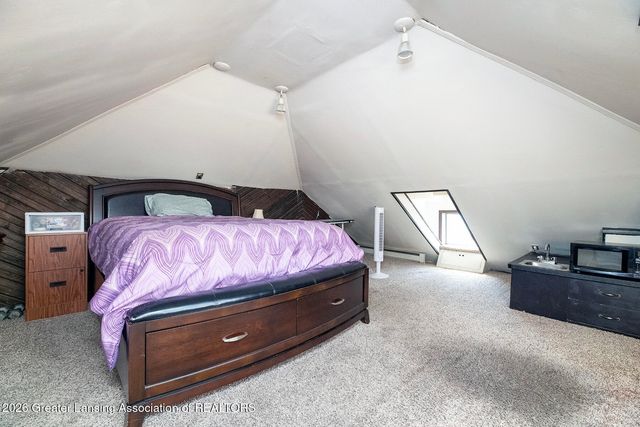 524 Everett Drive, Lansing, MI 48915