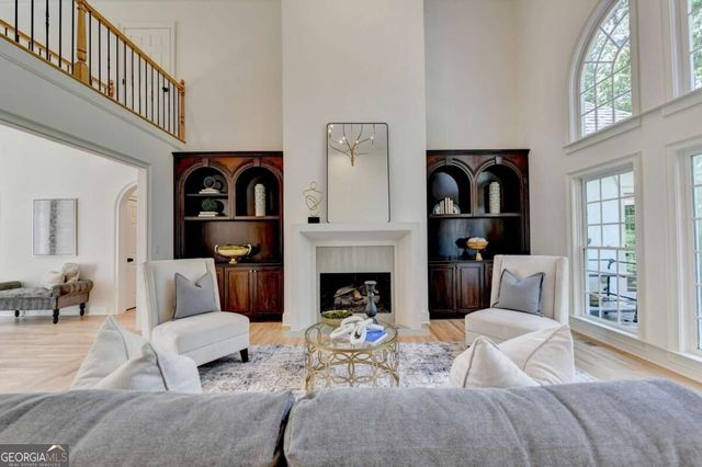 7060 Redcliff Court, Suwanee, GA 30024