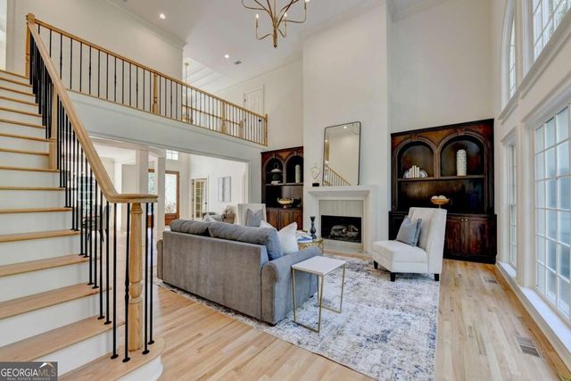 7060 Redcliff Court, Suwanee, GA 30024