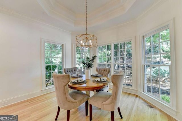 7060 Redcliff Court, Suwanee, GA 30024