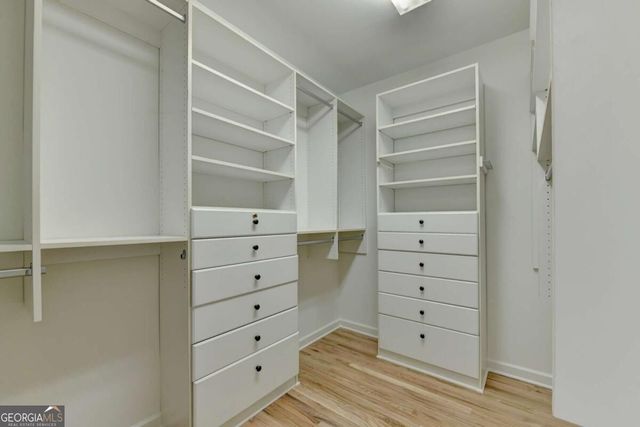 7060 Redcliff Court, Suwanee, GA 30024